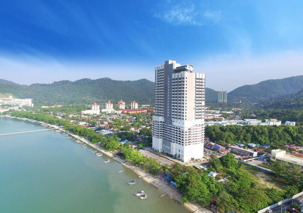 槟城丽昇豪华套房 峇六拜 外观 照片 Royal Paragon Hotel